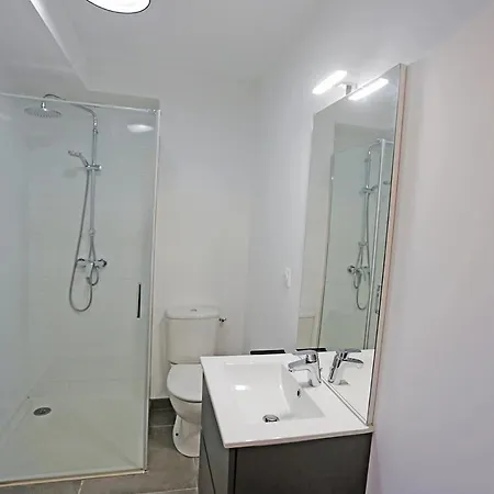 Corniche Proche - Terrasse, Parking, Clim, Wifi アパート *